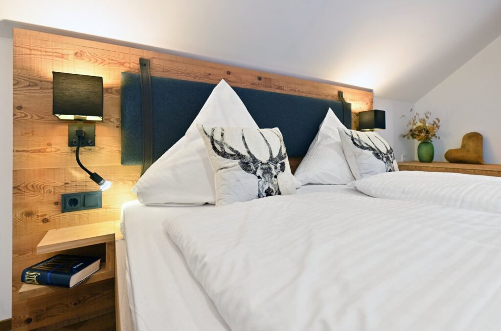Landhaus Ingeborg Fewo Kreuzberg - Kopfende Bett